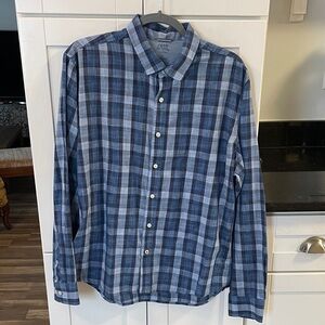 Izod Saltwater Men's Blue Plaid Shirt